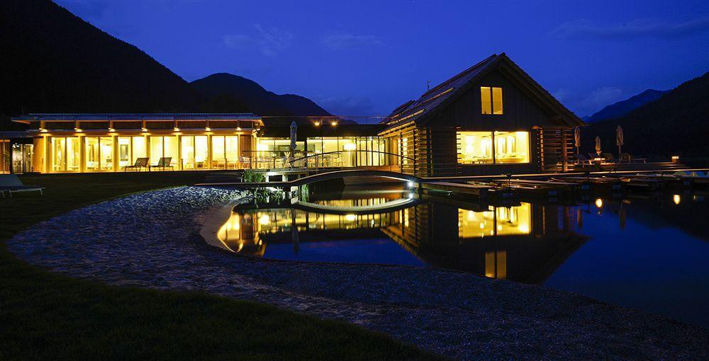 Strandhotel Am Weissensee Exteriér fotografie