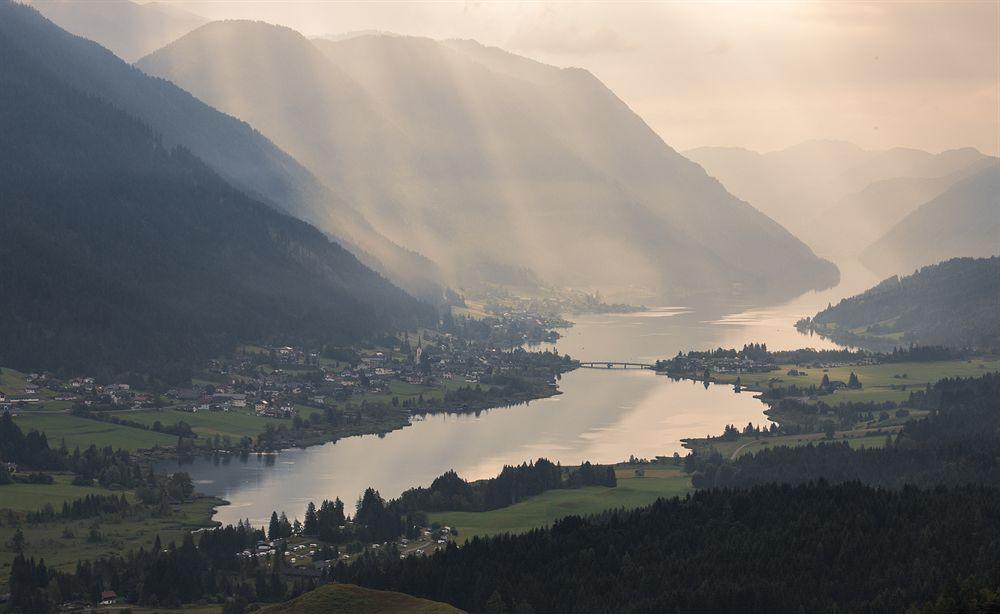 Strandhotel Am Weissensee Exteriér fotografie