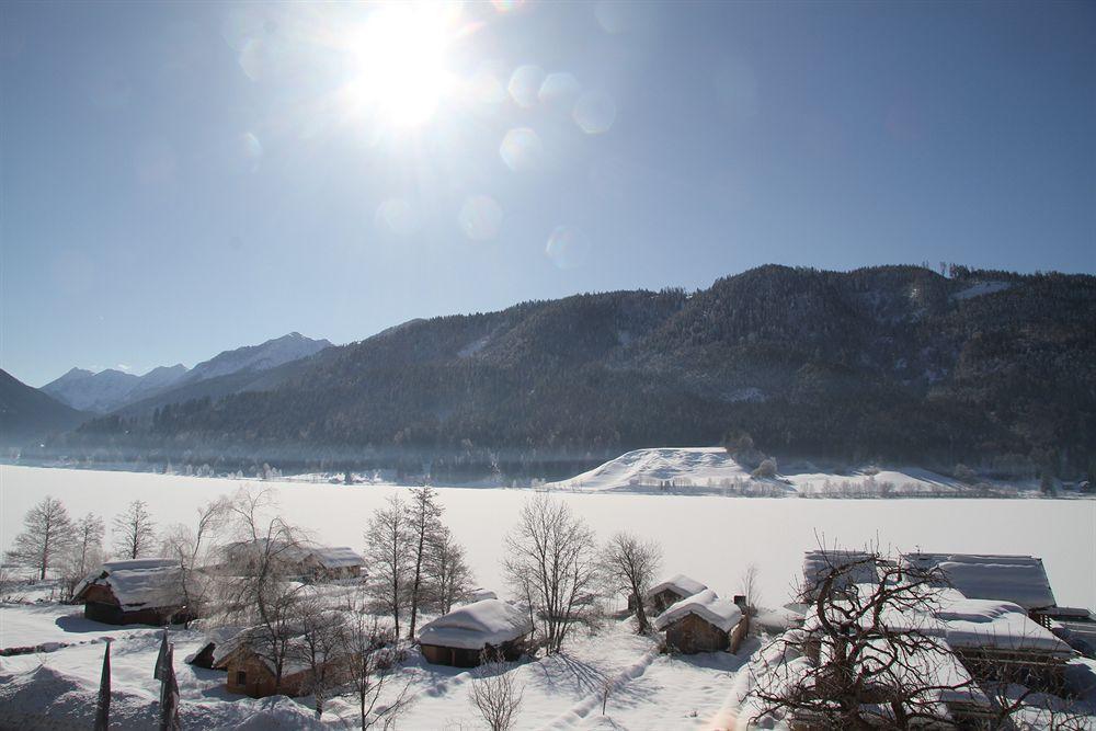 Strandhotel Am Weissensee Exteriér fotografie