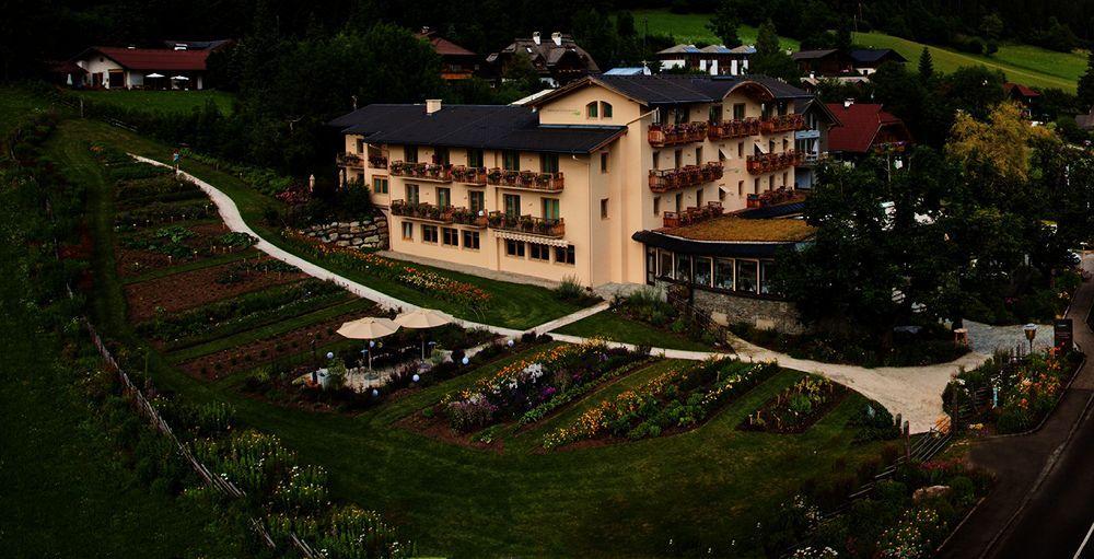 Strandhotel Am Weissensee Exteriér fotografie