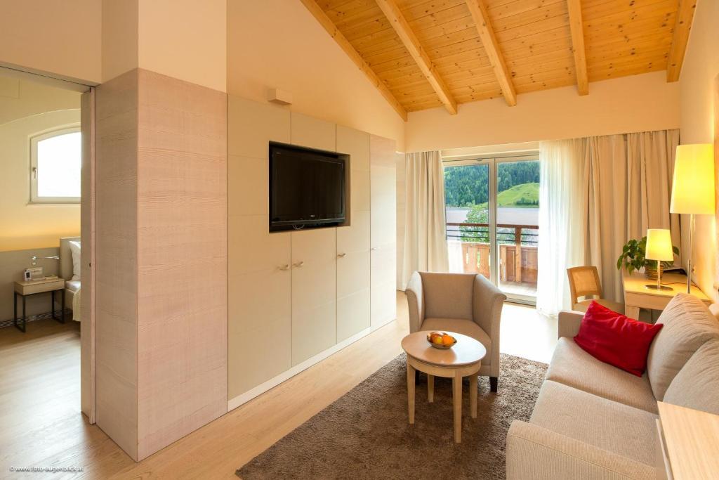 Strandhotel Am Weissensee Pokoj fotografie